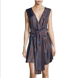 DIANE VON FURSTENBERG Sleeveless Dress Size S NWT